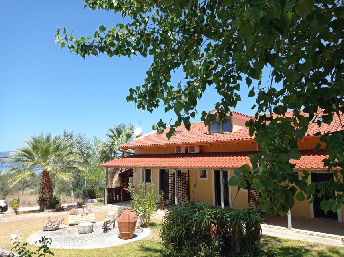 Summer Garden Αpartments & Studios Argostoli  Exteriör bild