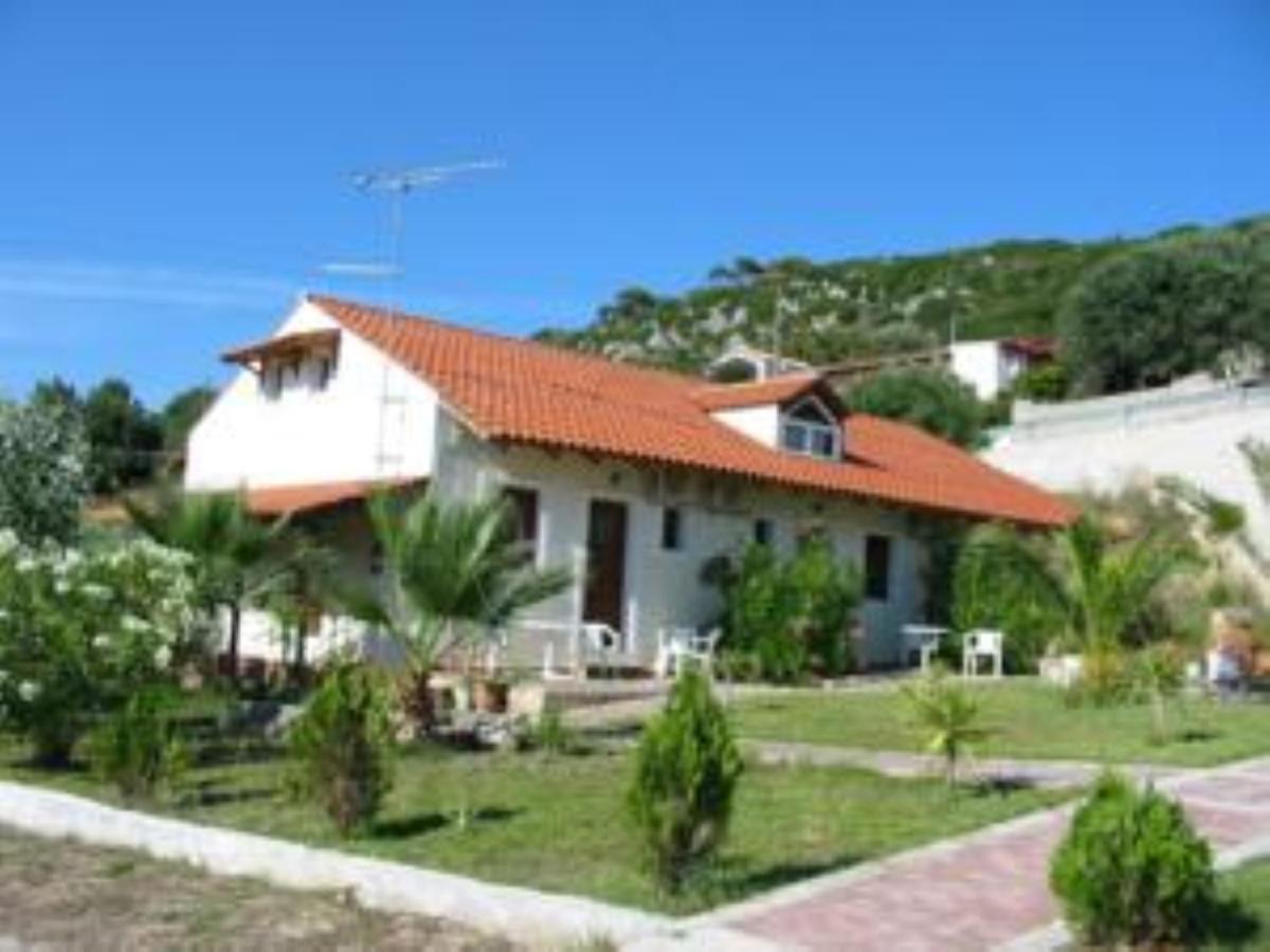Summer Garden Αpartments & Studios Argostoli  Exteriör bild