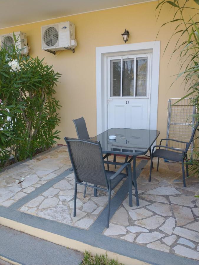 Summer Garden Αpartments & Studios Argostoli  Exteriör bild