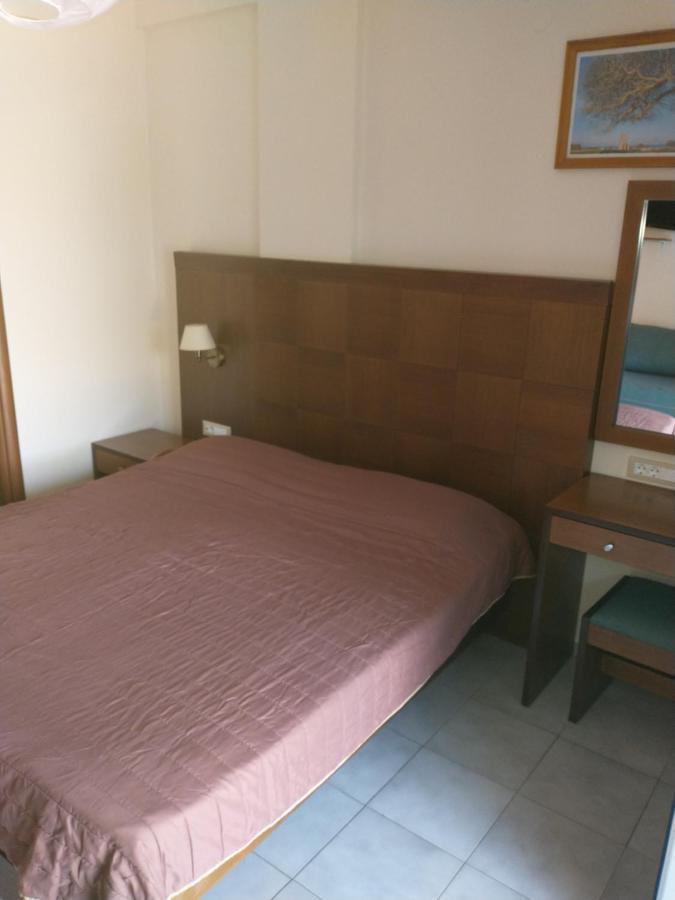 Summer Garden Αpartments & Studios Argostoli  Exteriör bild