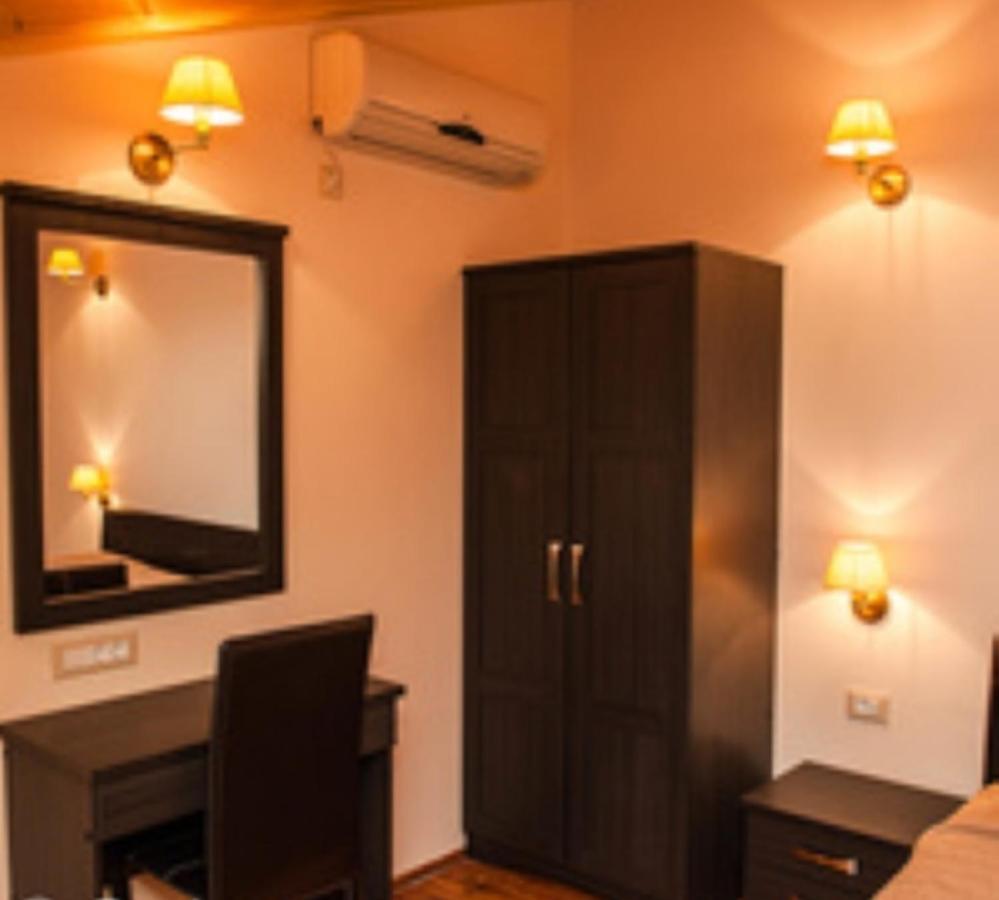 Summer Garden Αpartments & Studios Argostoli  Exteriör bild